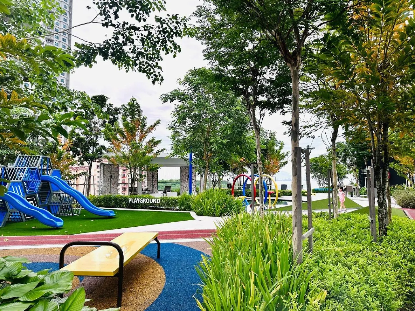 Tatami With Seaview, 9Pax, Urban Suites By Pg Home George Town