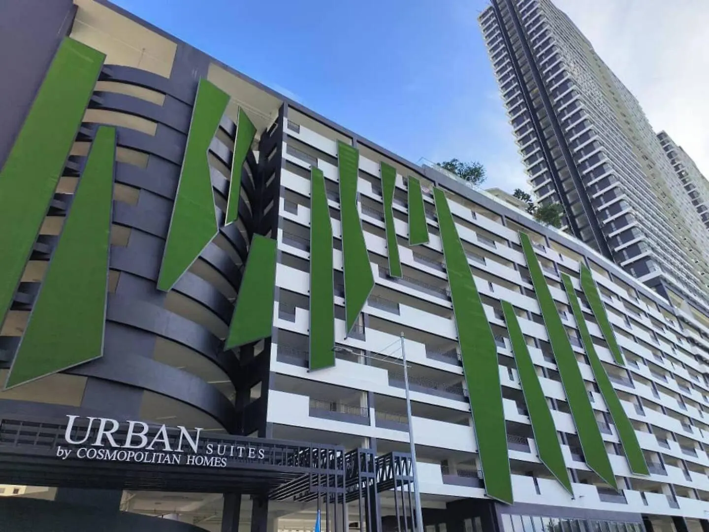 Tatami With Seaview, 9Pax, Urban Suites By Pg Home George Town 0*,  Malaysia