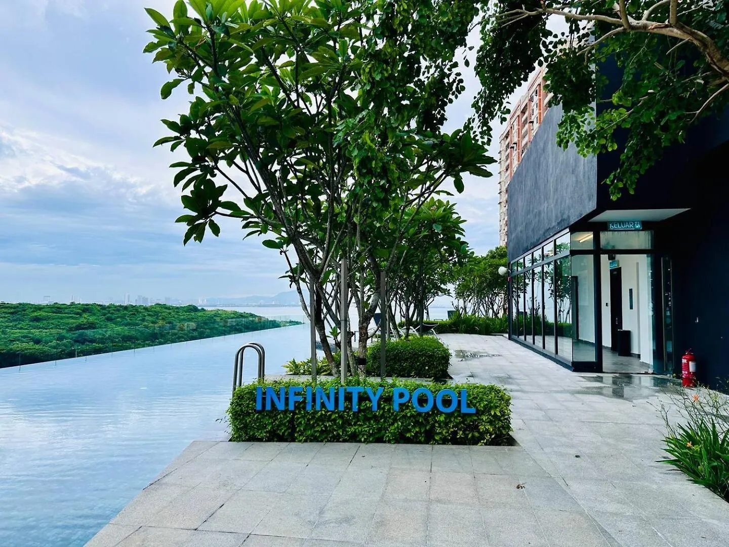 Apartment Tatami With Seaview, 9Pax, Urban Suites By Pg Home George Town